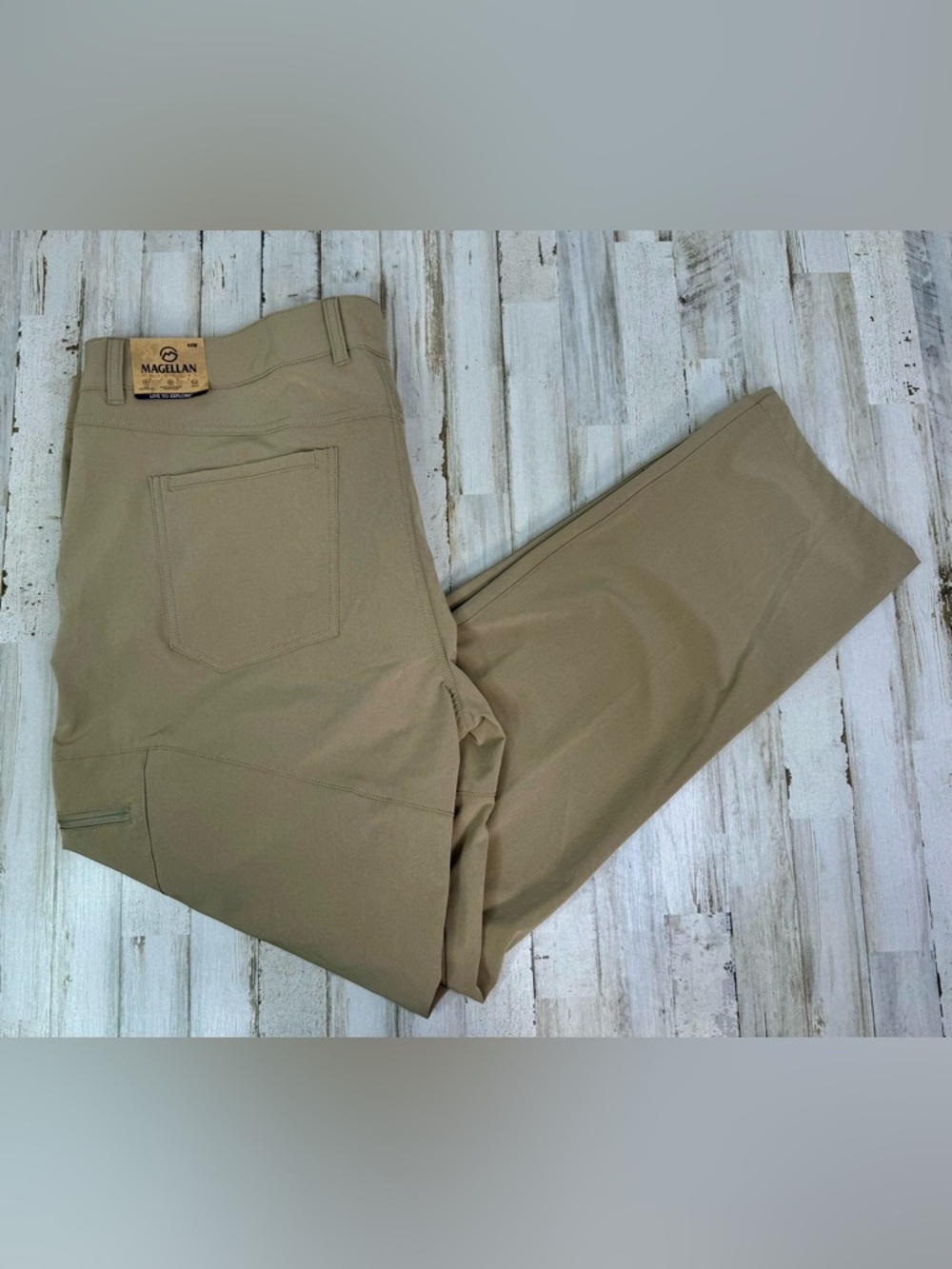 Magellan Outdoors 46x33 Men's Hickory Canyon Flex Tech UPF Wick Cargo Pants NWT